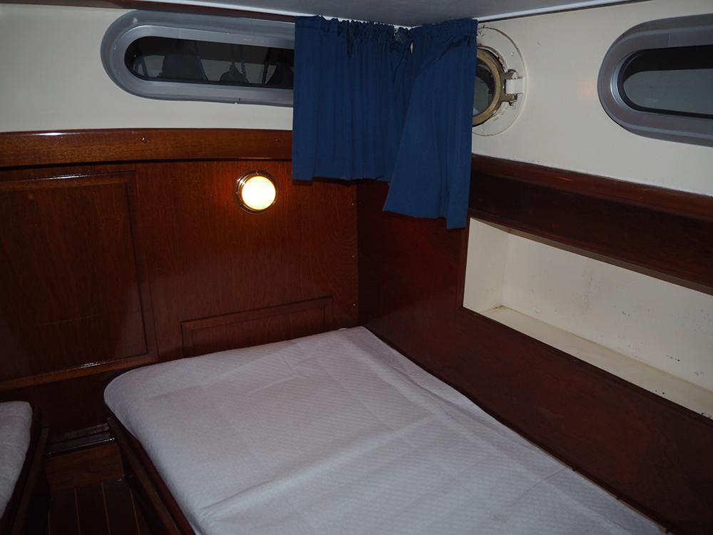 Aft cabin, Accommodation